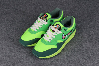 Division Street x Tinker Hatfield x Air Max 1 'University of Oregon - Ducks of a Feather' Sample