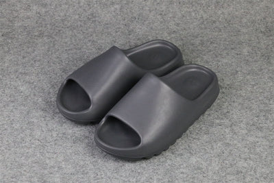Yeezy Slides 'Onyx'