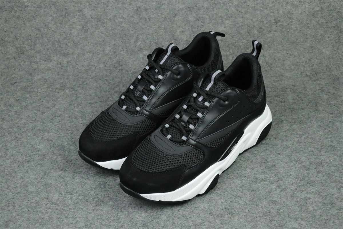 B22 'Black White'