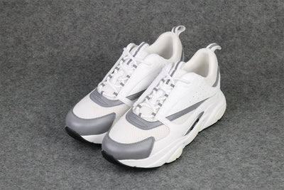 B22 'White Grey'