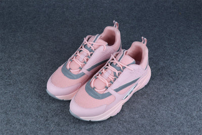 B22 'Pink Grey'