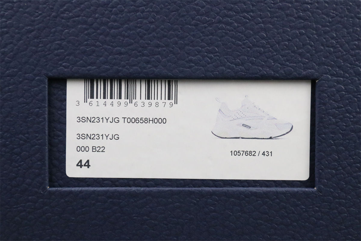 B22 'White Grey'