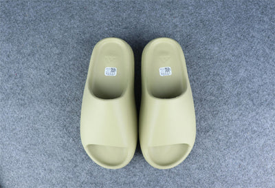 Yeezy Slides 'Resin'