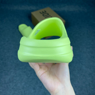 Yeezy Slides 'Glow Green'