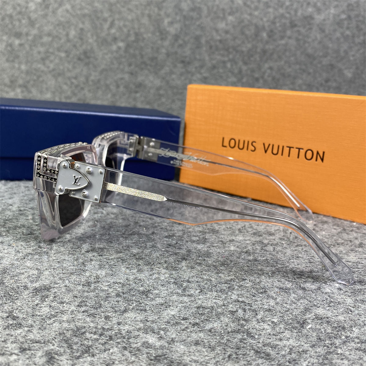 LVT Transparent 2054 1.1 Millionaires Sunglasses