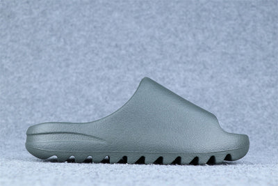 Yeezy Slides 'Granite'