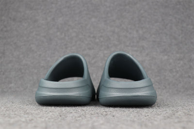 Yeezy Slides 'Slate Marine'