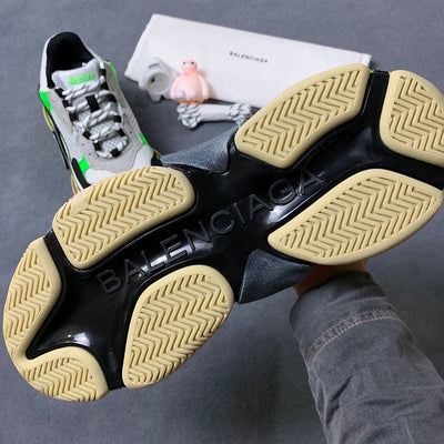 Triple S Sneaker 'Green Black'