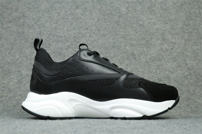B22 'Black White'