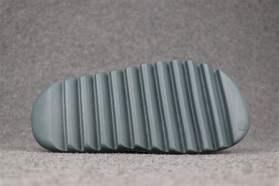 Yeezy Slides 'Slate Marine'