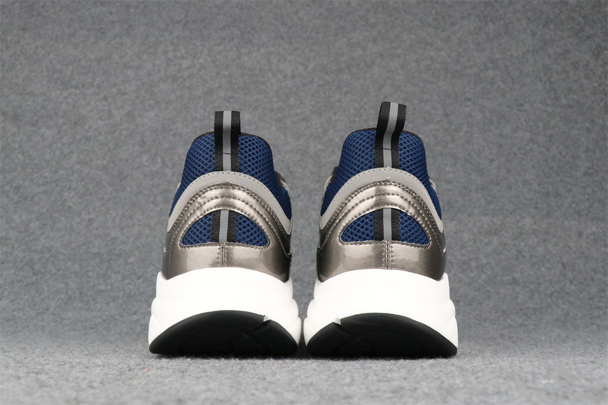 B22 'Blue Silver'