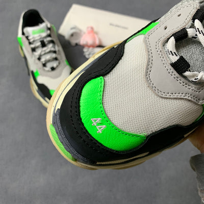 Triple S Sneaker 'Green Black'