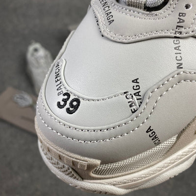 Triple S 'Allover Logo - Grey'