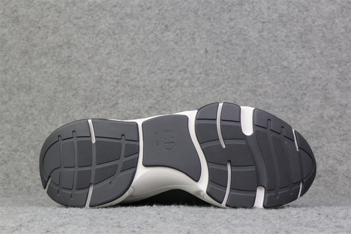 B22 'Coffee White Gray Black'