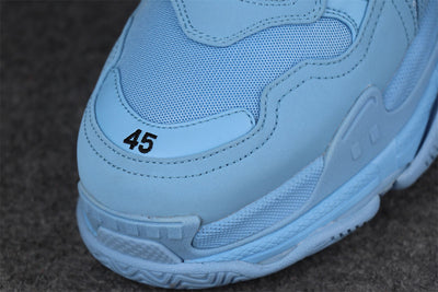 Wmns Triple S Sneaker 'Blue'