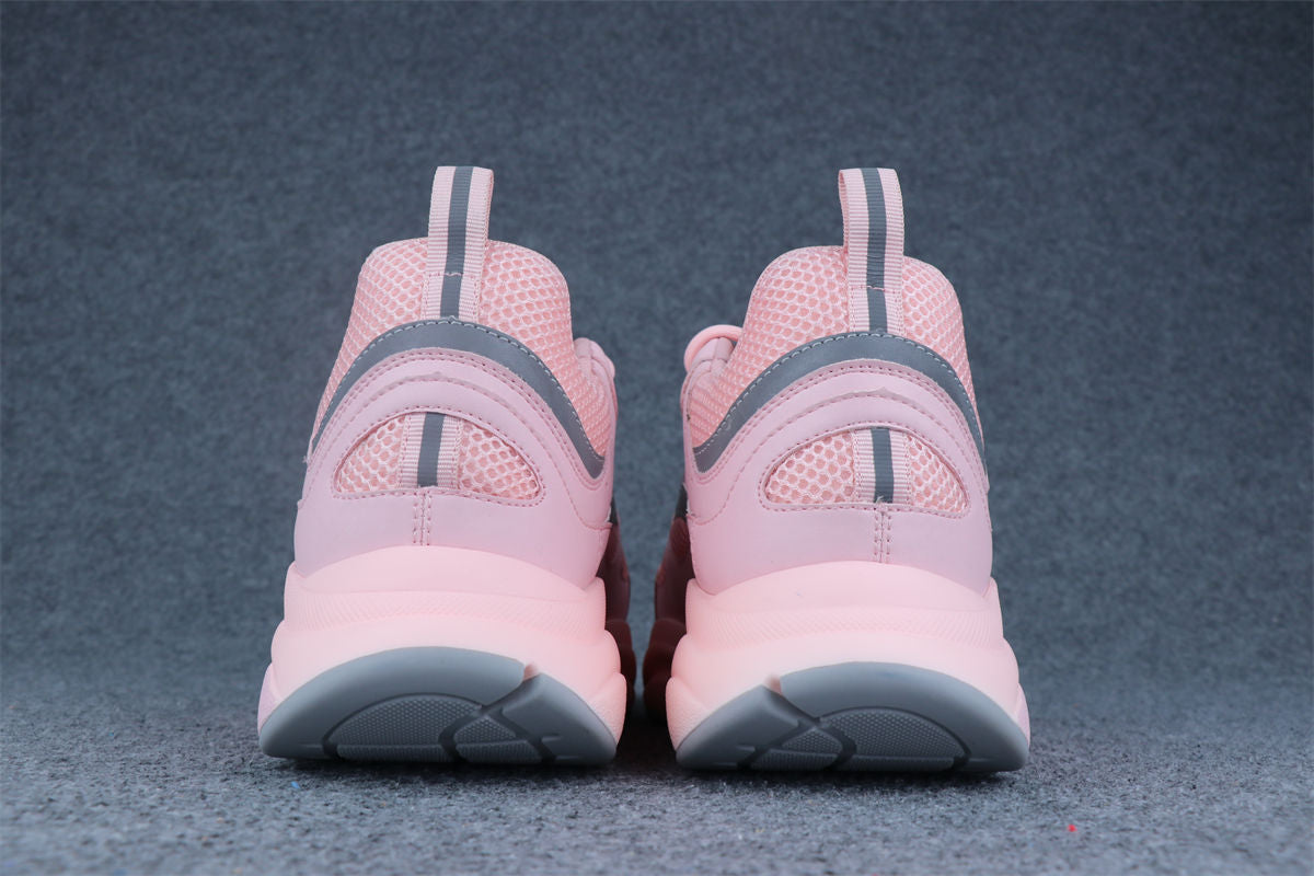 B22 'Pink Grey'