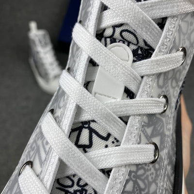 B23 High 'Shawn Embroidery'