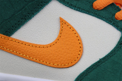 Dunk Low Pro SB 'Legion Pine'