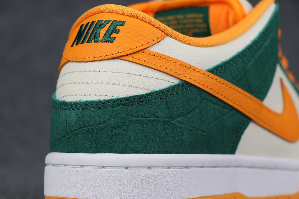 Dunk Low Pro SB 'Legion Pine'