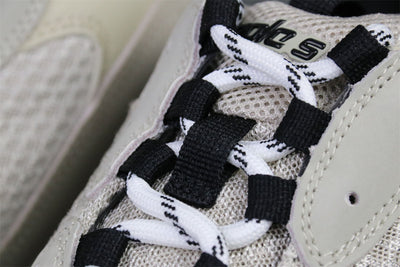 Triple S Sneaker 'Vanille'