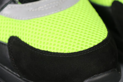 B22 'Black Volt'