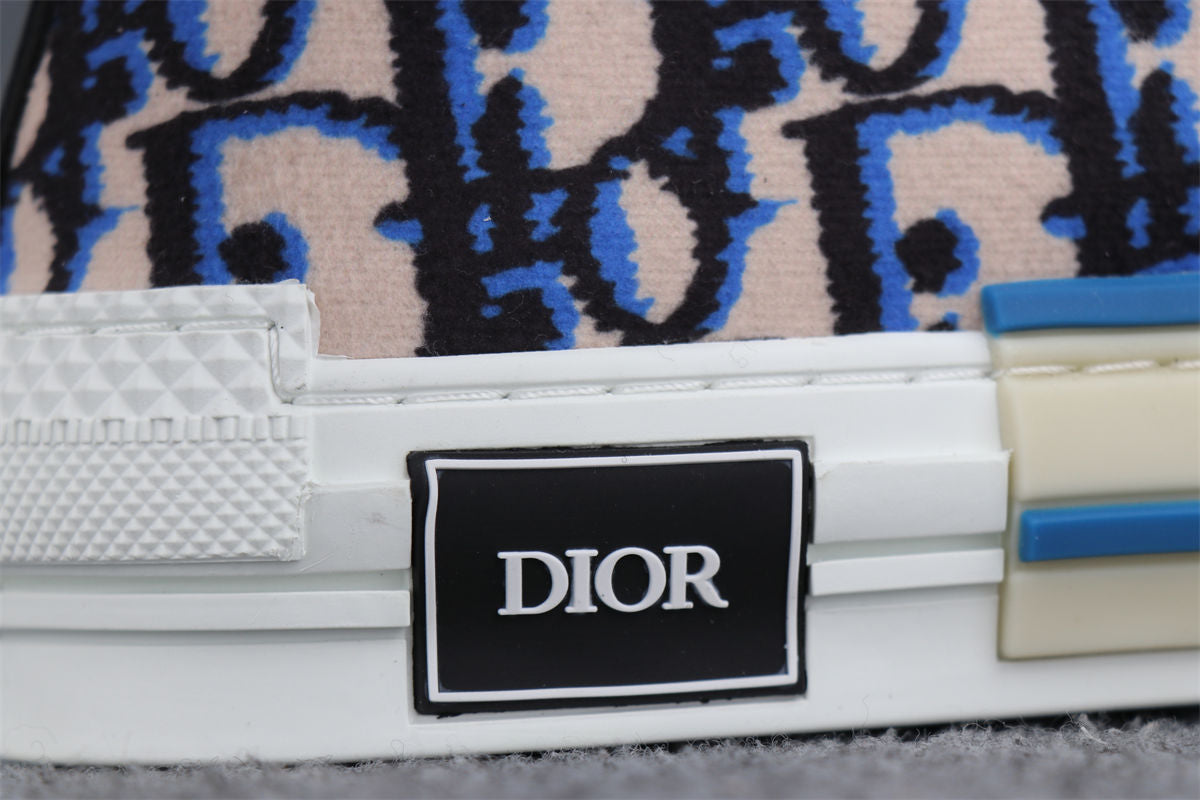 B23 High 'Beige Black Navy Tapestry'