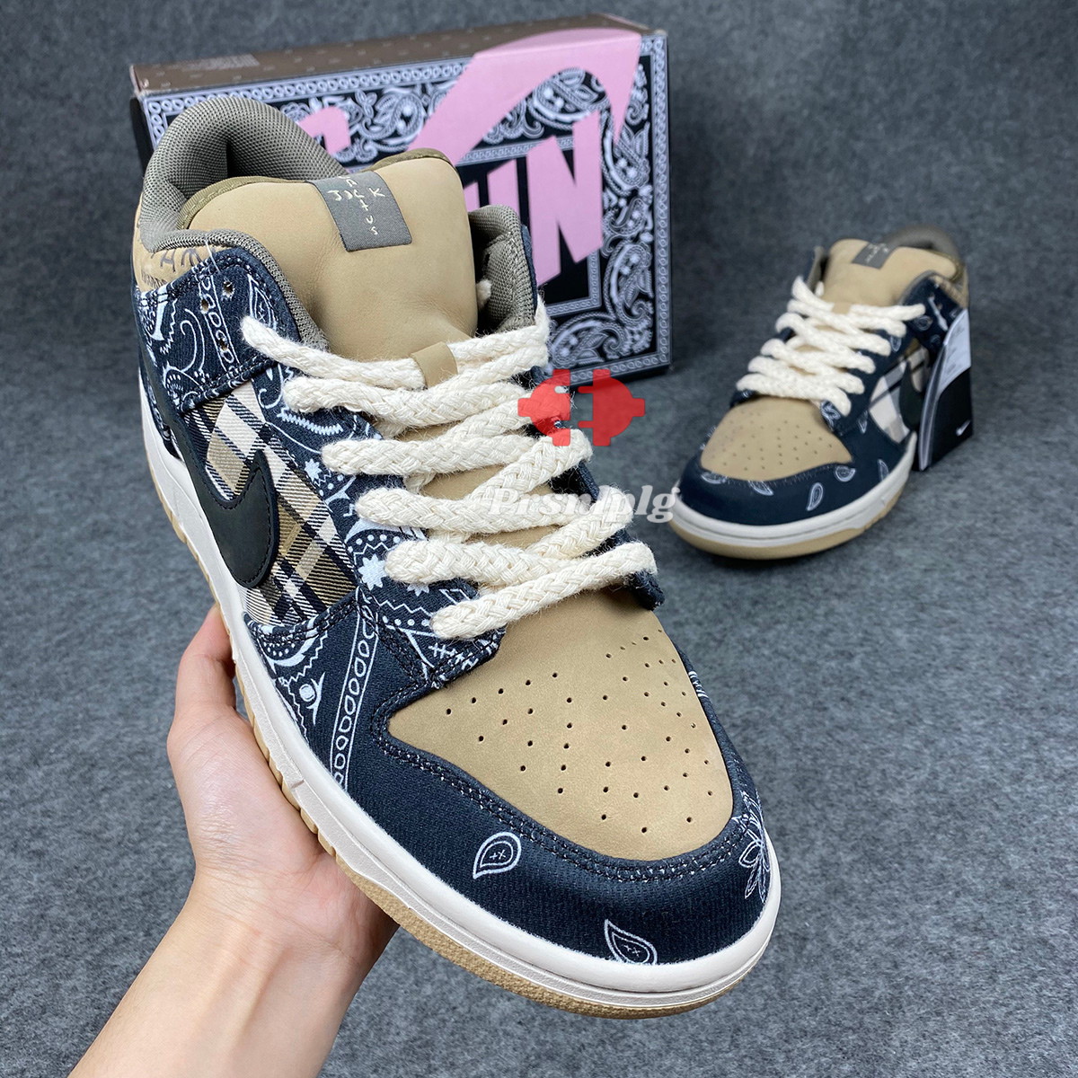 Travis Scott x Dunk Low Premium QS SB 'Cactus Jack' (Boîte spéciale)