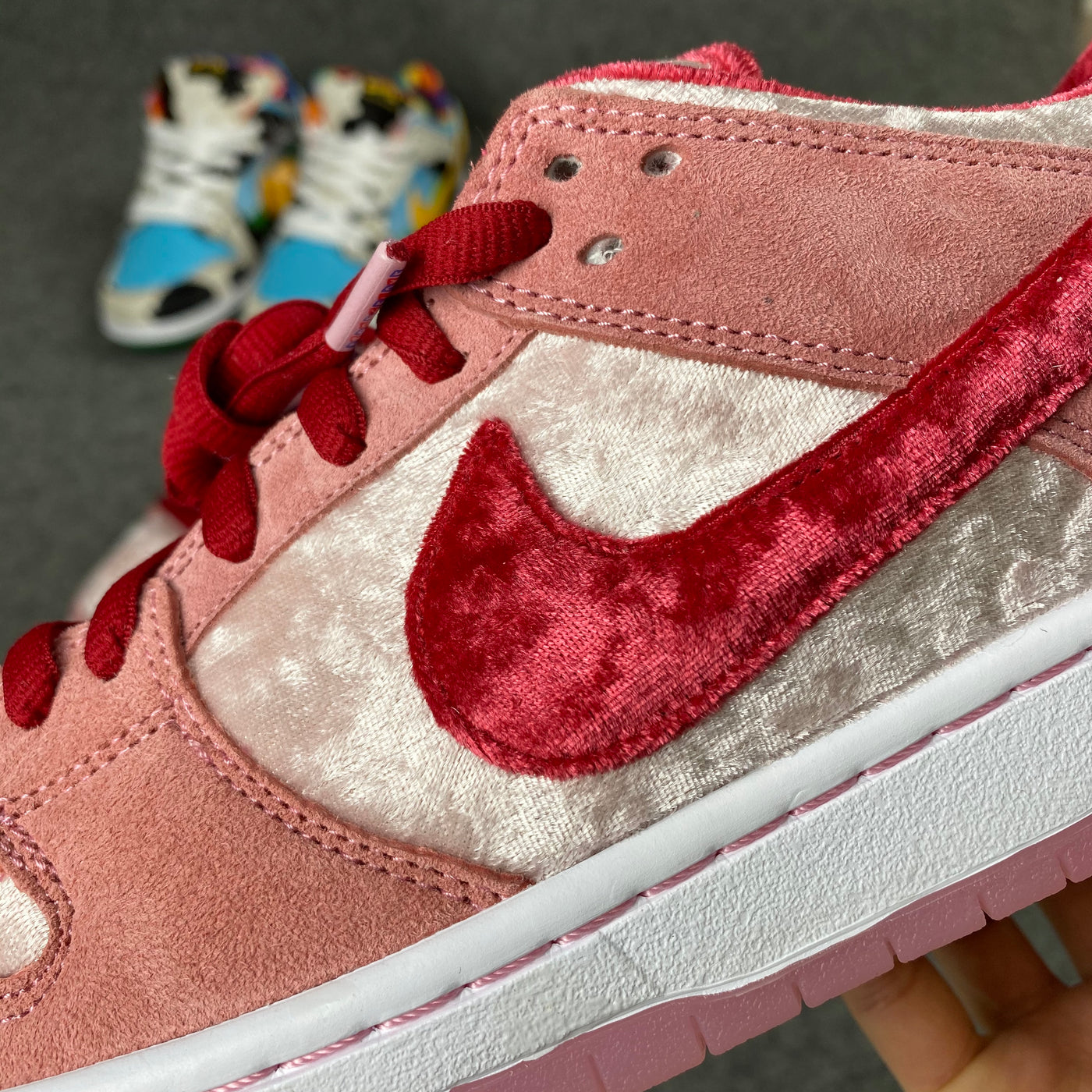 StrangeLove x Dunk Low SB 'Valentine's Day'