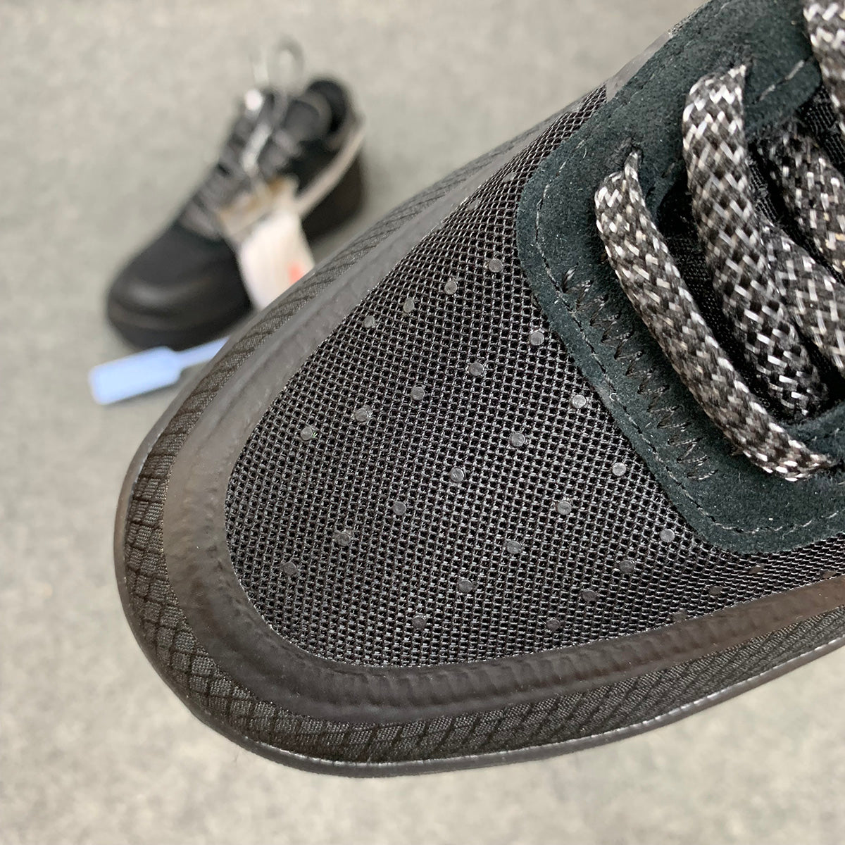 Off-White x Air Force 1 Low « Noir »