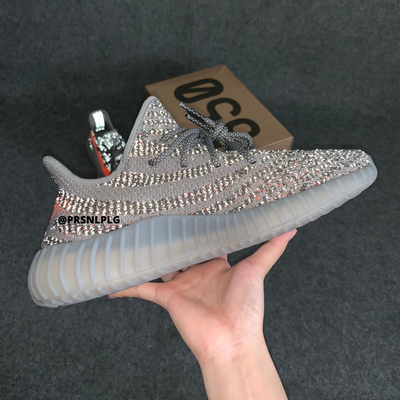 Yeezy Boost 350 V2 « Beluga réfléchissant »