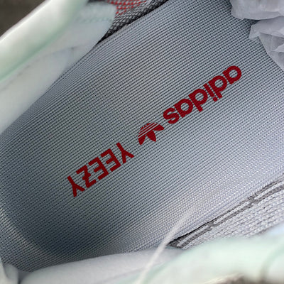 Yeezy Boost 350 V2 «Teinte bleue»