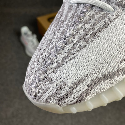 Yeezy Boost 350 V2 «Teinte bleue»