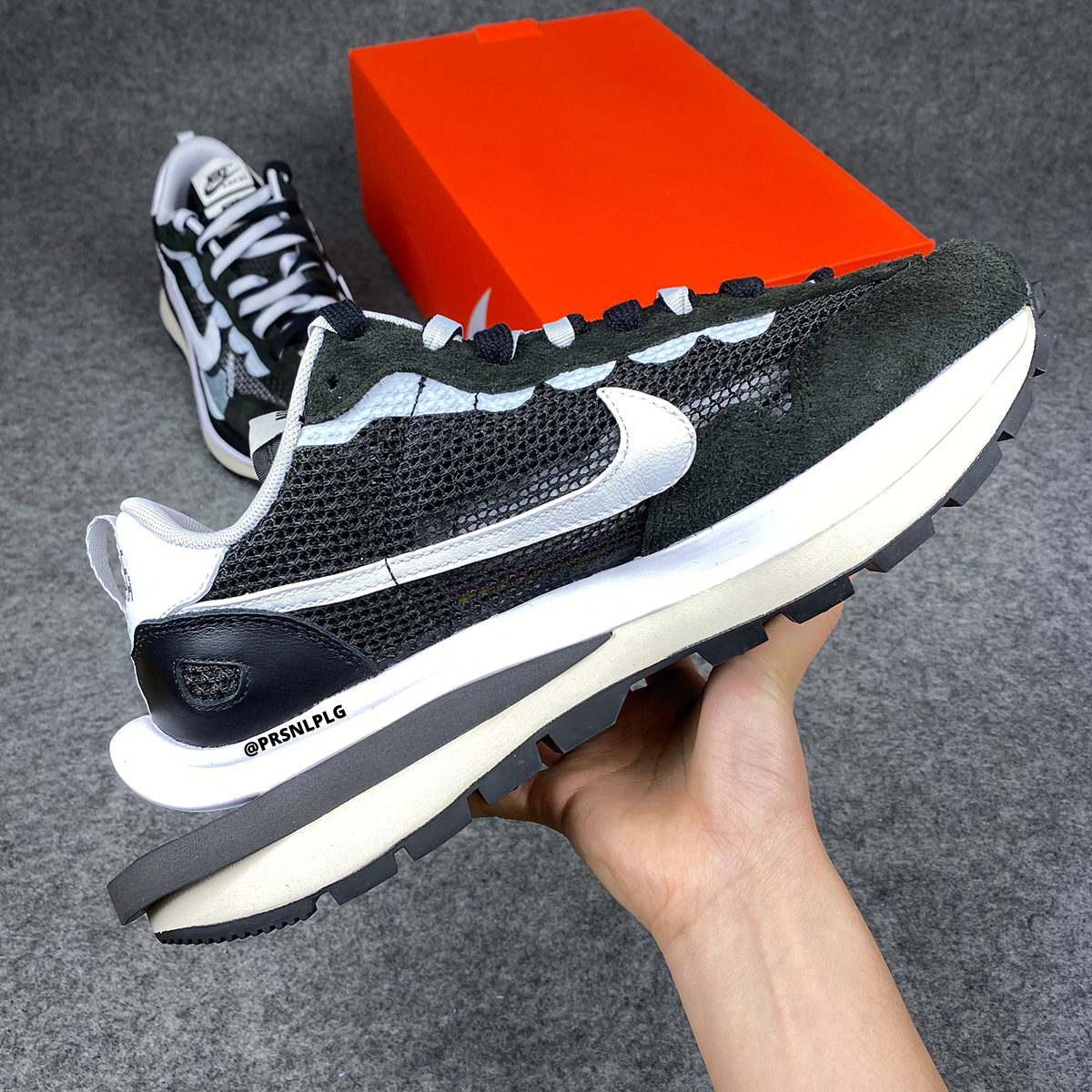 Sacai x VaporWaffle 'Noir Blanc'