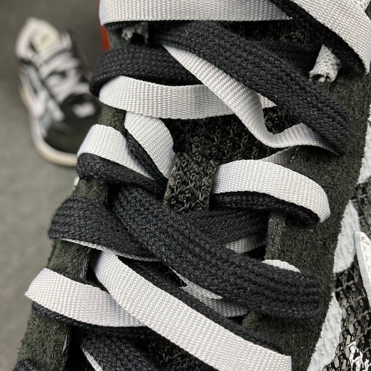 Sacai x VaporWaffle 'Noir Blanc'