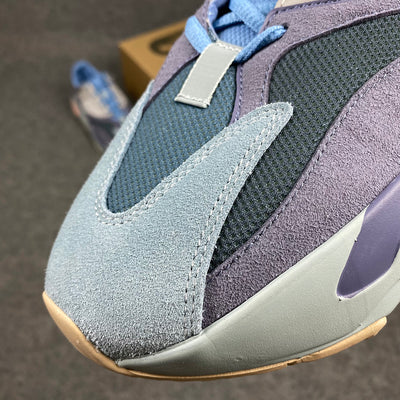 Yeezy Boost 700 'Carbon Blue'