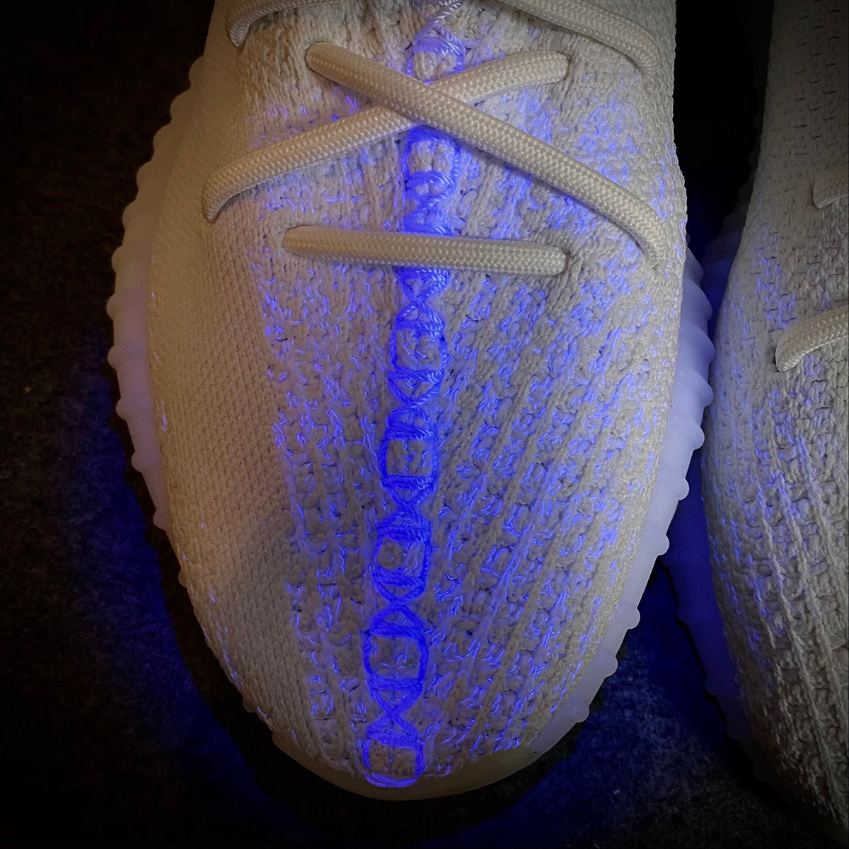 Yeezy Boost 350 V2 « Blanc crème / Triple blanc »