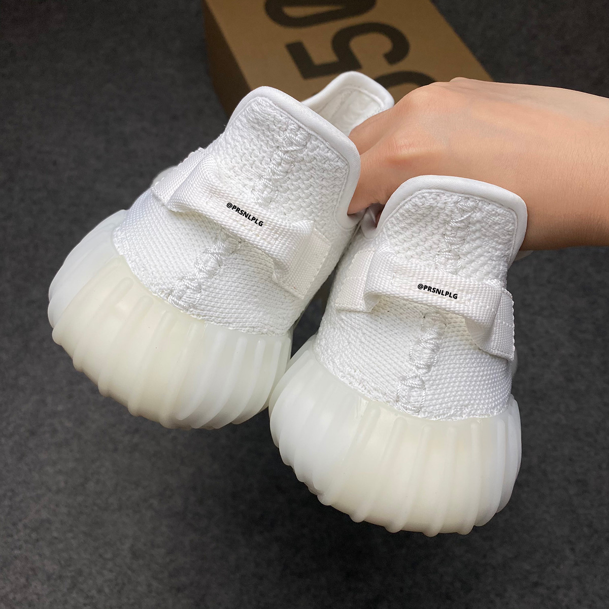 Yeezy Boost 350 V2 'Cream White / Triple White'