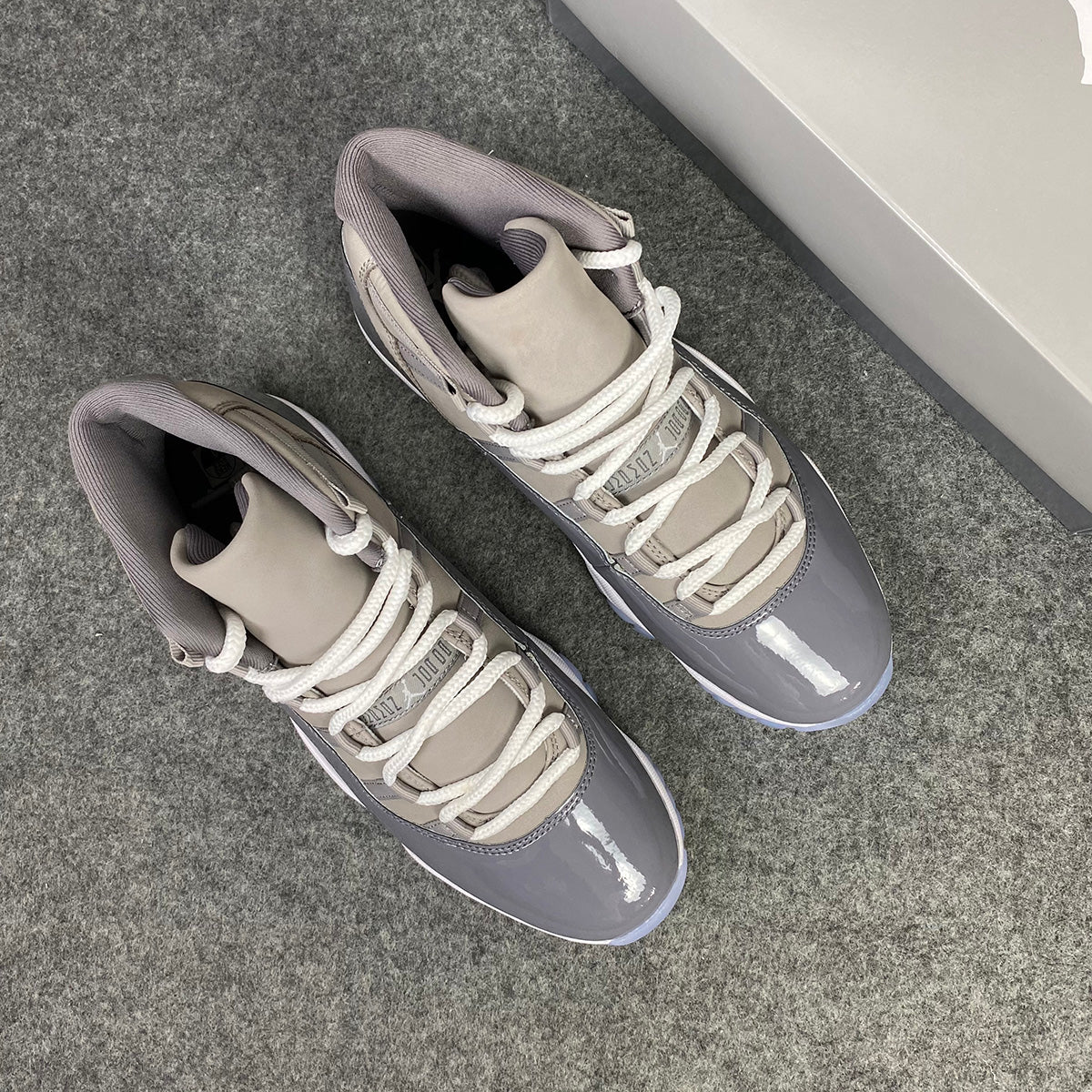 Air Jordan 11 Retro 'Cool Grey' 2021