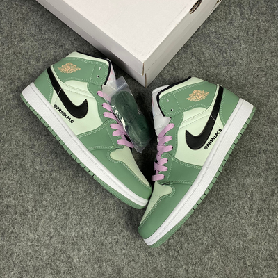 Femme Air Jordan 1 Mid SE 'Dutch Green'