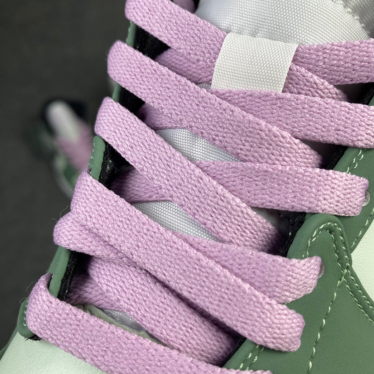 Femme Air Jordan 1 Mid SE 'Dutch Green'
