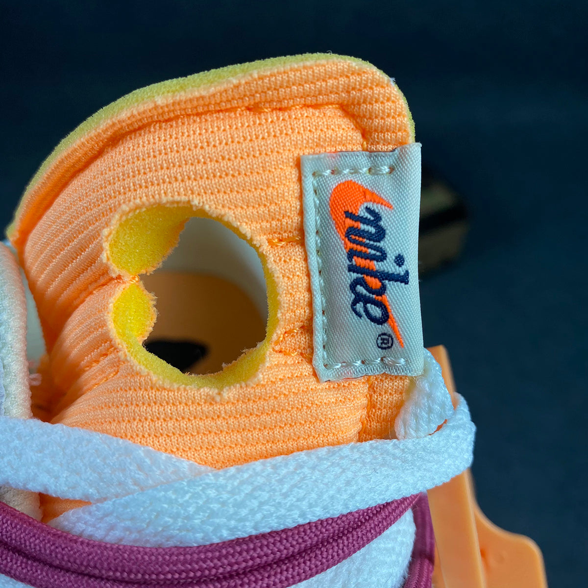 Off-White x Dunk Low « Lot 35 sur 50 »