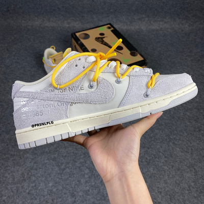Gebroken wit x Dunk Low 'Lot 39 van 50'