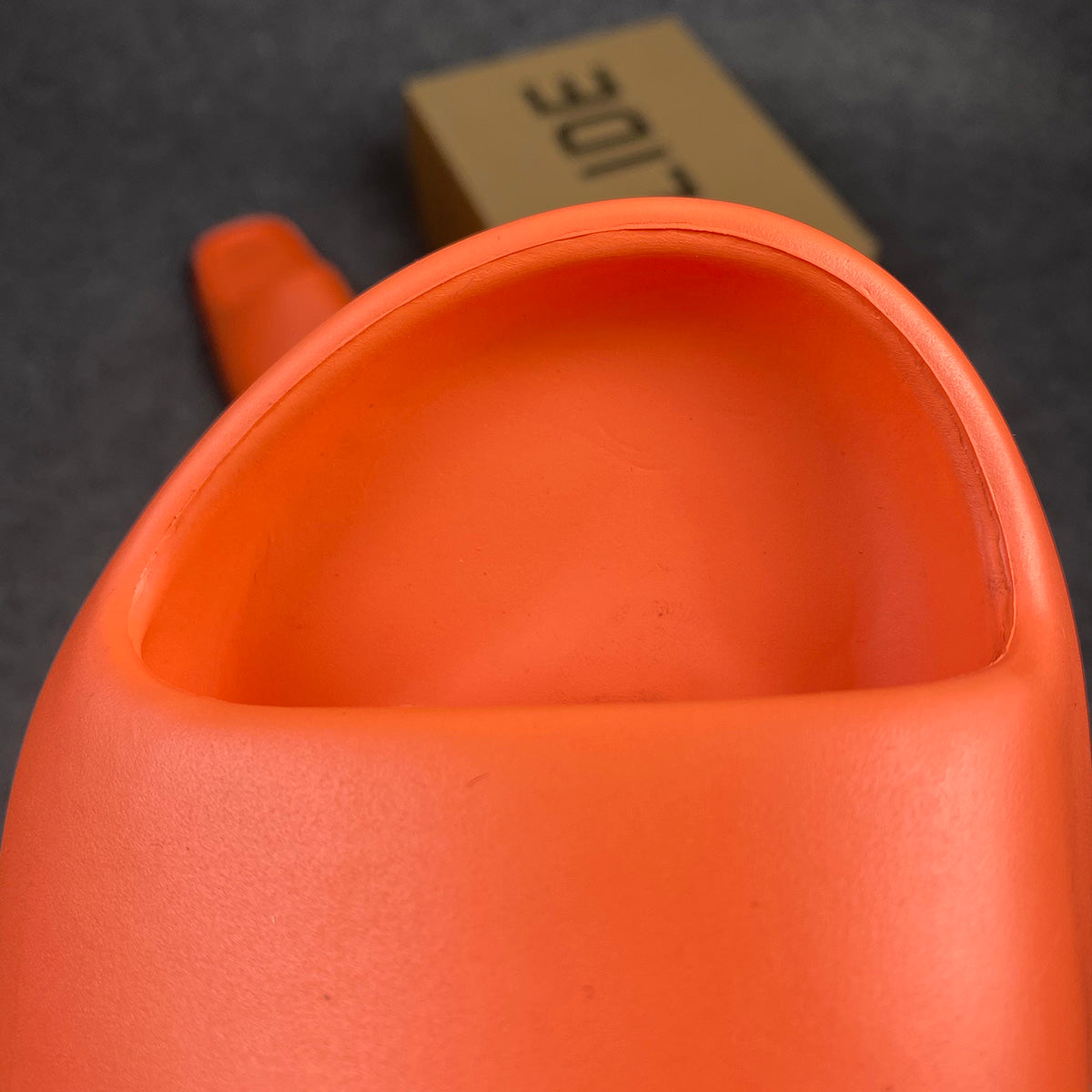 Yeezy Slides 'Enflame Orange'