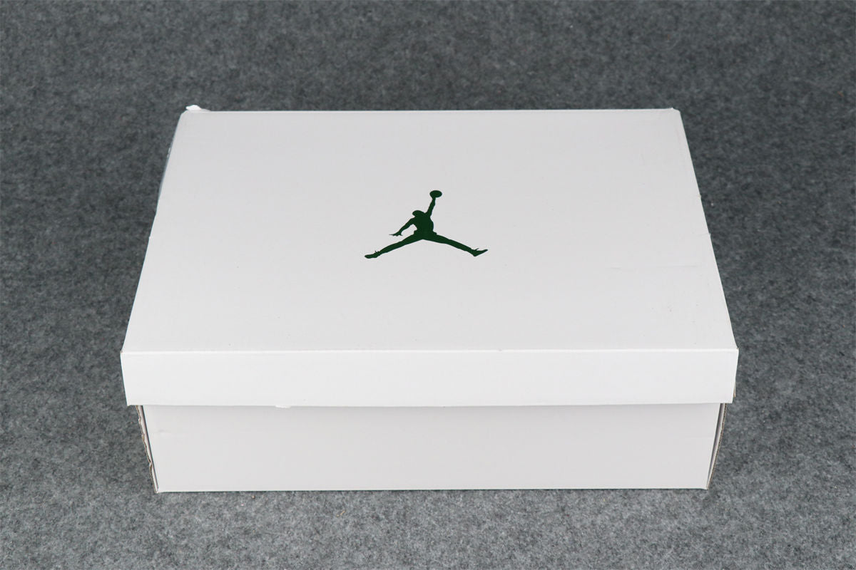 Air Jordan 4 Retro 'Vert Métallique'