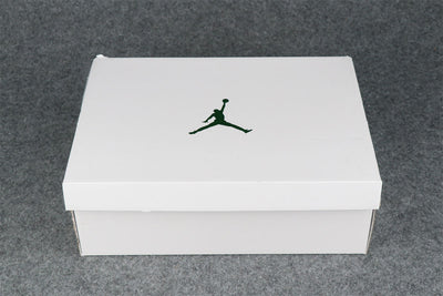 Air Jordan 4 Retro 'Vert Métallique'
