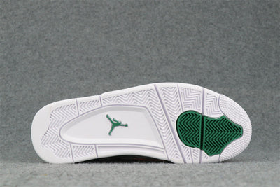 Air Jordan 4 Retro 'Vert Métallique'