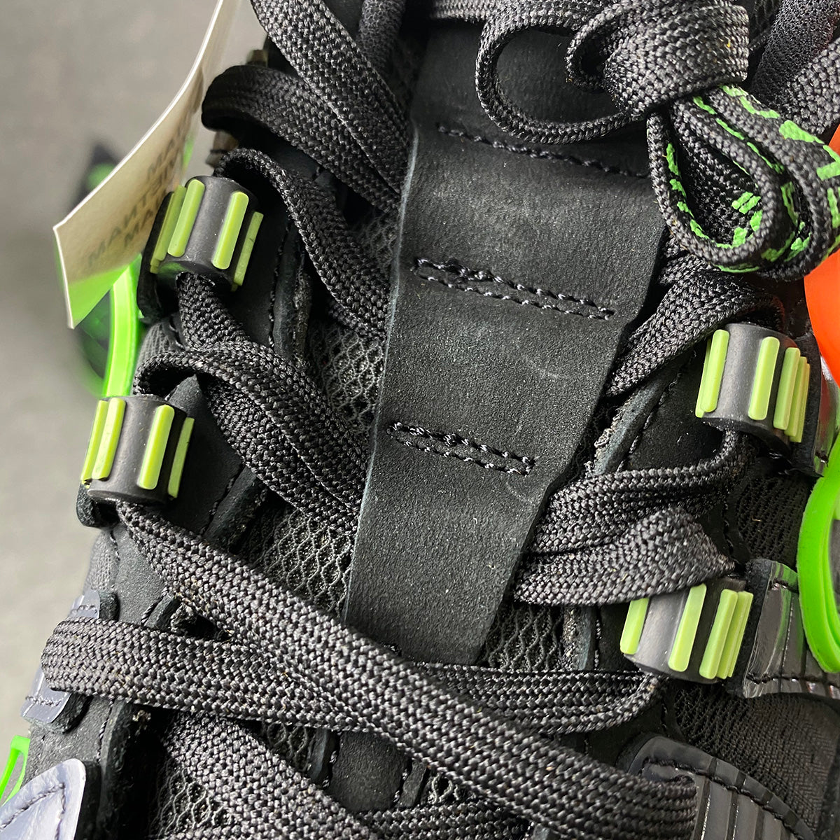 Off-White x Air Rubber Dunk 'Green Strike'