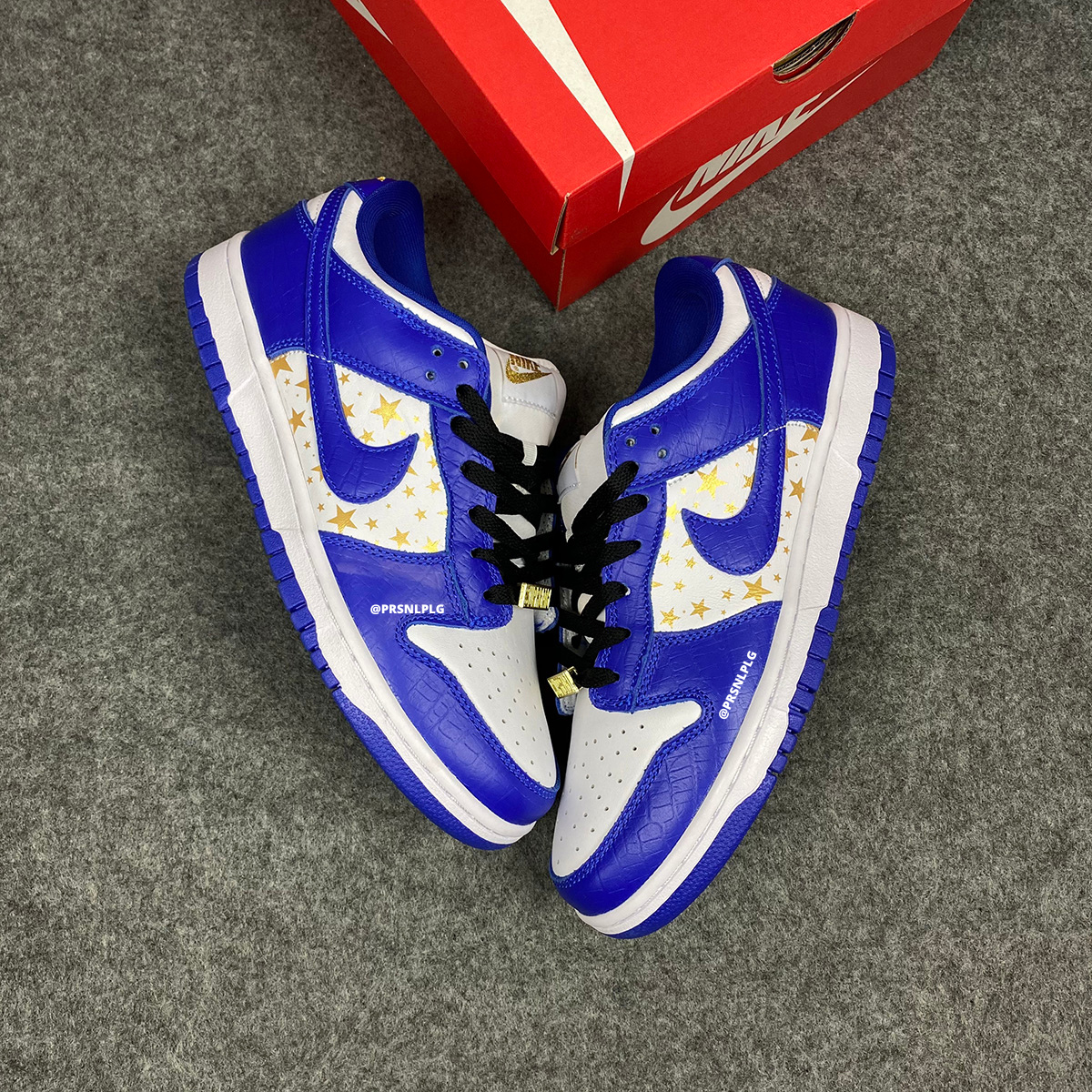 Supreme x Dunk Low OG SB QS 'Hyper Royal'