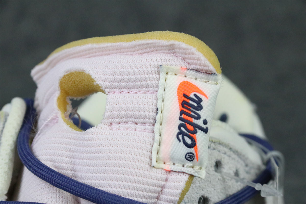 Off-White x Dunk Low 'Lot 18 of 50'