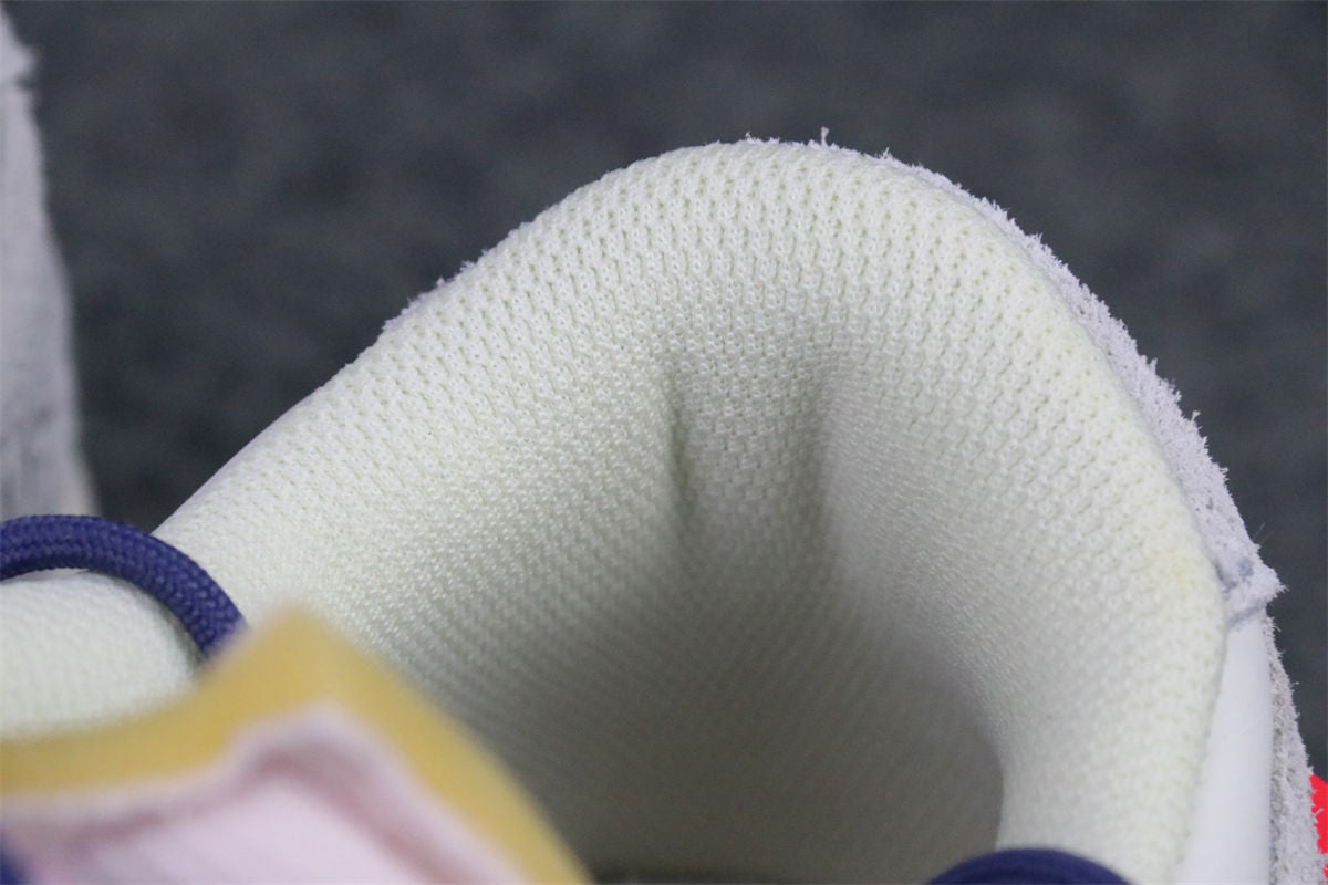 Off-White x Dunk Low 'Lot 18 of 50'